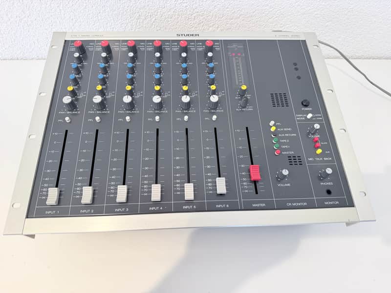 Studer A779 Mischpult - Silber image 1