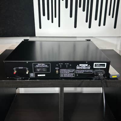 ROTEL RCD-1072 Compact Disc CD Player image 7