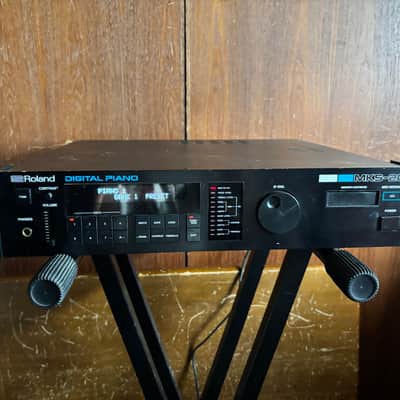 Roland MKS-20 Digital Piano Sound Module rackmount RD-1000 New battery & Display image 2