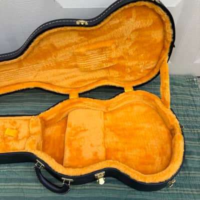 Gibson ’61 SG Reissue Black Tolex Case – OEM Original Case w/ Case Candy – Excellent Condition image 2