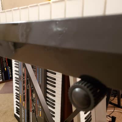 MUST SEE!!! ROLAND JUNO DS88 FULLY INSPECTED/SERVICED AND IN AMAZING CONDITION! image 6
