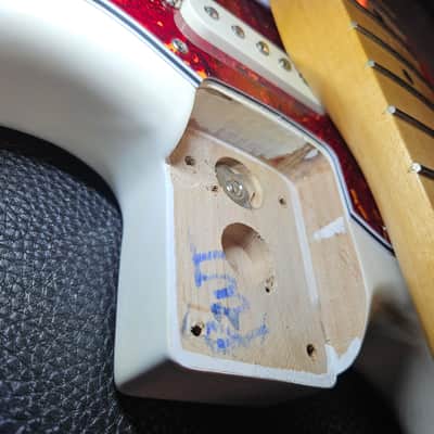 Fender Player Stratocaster Floyd Rose HSS with Maple Fretboard - Polar White image 21