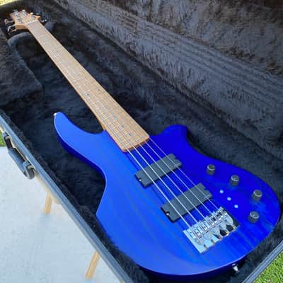 Warmoth Z Bass 5-String Bass Guitar image 7