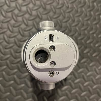 Blue Yeti Multipattern USB Microphone 2010s - Silver image 6