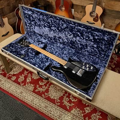 Rickenbacker 650C Colorado Jetglo 2001 w/ OHSC - Maple Fretboard image 21