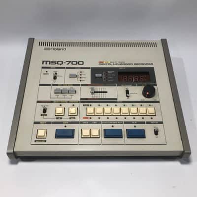 Roland MSQ-700 Multitrack Digital Keyboard Recorder