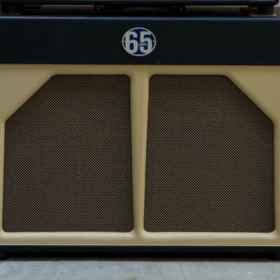 65 Amps Blue Line 212 Speaker Cabinet image 8