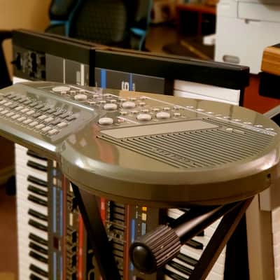 MUST SEE!!! SUZUKI OMNICHORD OM-200M (MIDI!) FULLY INSPECTED/SERVICED AND IN AMAZING CONDITION! image 3