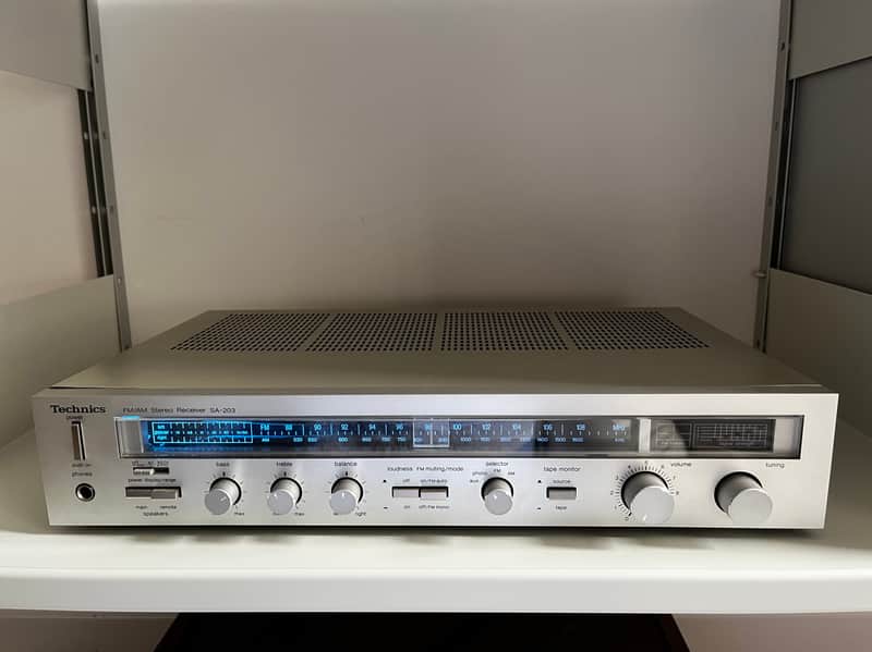 Technics SA-203 Vintage AM/FM Stereo Receiver, Tested, Excellent condition image 1