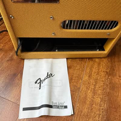 Fender Blues junior lacquered tweed LTD 15W 2019 image 5