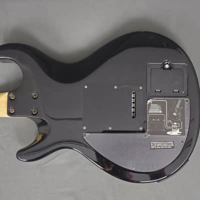 Line 6 Variax 700 Electric Guitar  - Black image 7