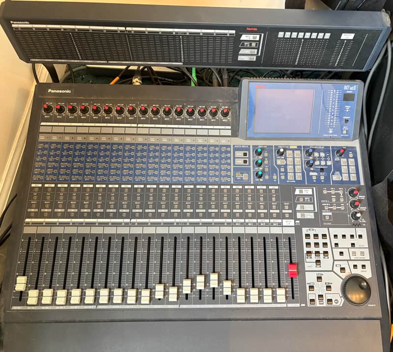 Panasonic RAMSA WR-DA7 32-input Digital Mixing Console, 2 ADAT Cards image 1
