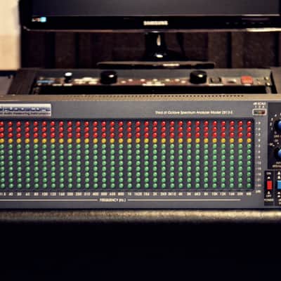 Audioscope 2813-E Spectrum Analyzer image 1