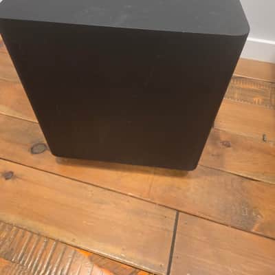 JBL LSR308 8 Inch Powered Studio Monitor Pair and JBL LSR310S 10 Inch Powered Studio Subwoofer image 5