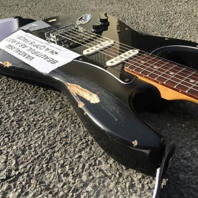 Kurt Cobain Vandalism Strat Nirvana Squier 1998 Left handed Guitar Road Worn stratocaster Seymour tb image 5