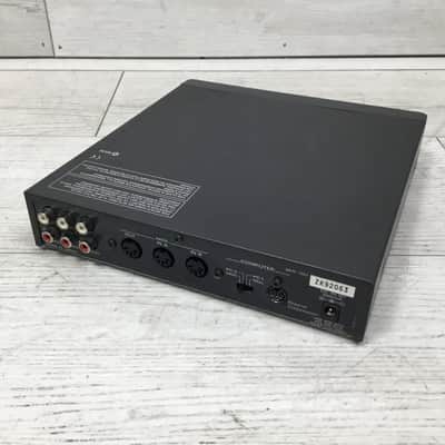 Roland Sound Canvas SC-88ST Pro MIDI Sound Module Synthesizer