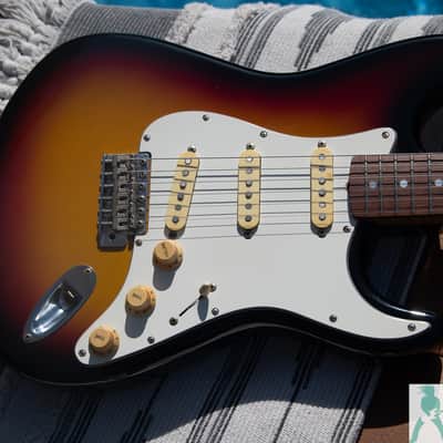 Immagine 1985 Tokai  Goldstar Sound TST-60 - 60's Strat Copy - Three Tone Sunburst _ Made in Japan - Pro Set Up w Perfect Frets/Action/Intonation! - 10