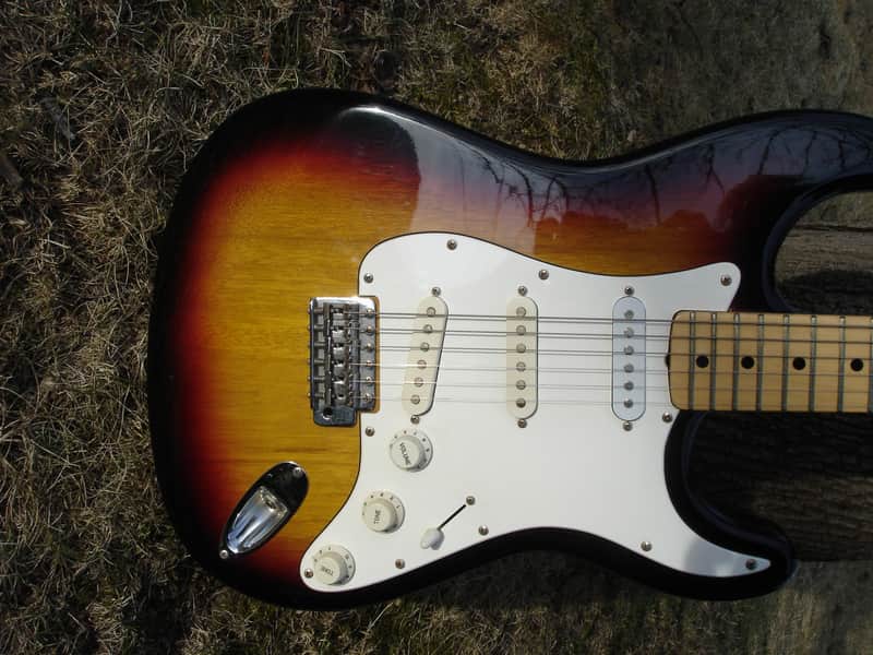 Vintage 1970's Aria Stratocaster Mint condition image 1
