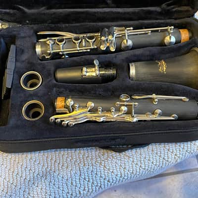 Jean Paul USA CL - 300 Clarinet. image 1