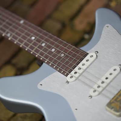 Eastman Fullertone DC'62 - Satin Ice Blue Metallic image 9