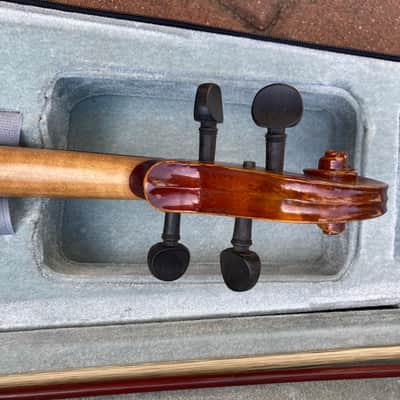 Antonius Stradivarius Cremonensis Faciebat Anno 1713 made in Czechoslovakia Violin burst image 5