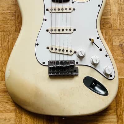 Fender JV Stratocaster | ST62-85 | MIJ 1982 | Red Bobbin PUs image 3