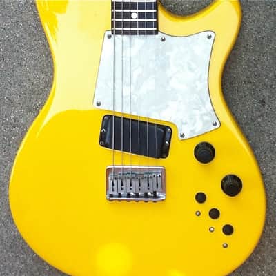 1989 Fender Branded RR8 Yellow Heartfield with Heartfield Case image 1