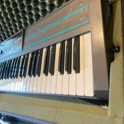 Korg Poly-800 1980s - Gray image 2