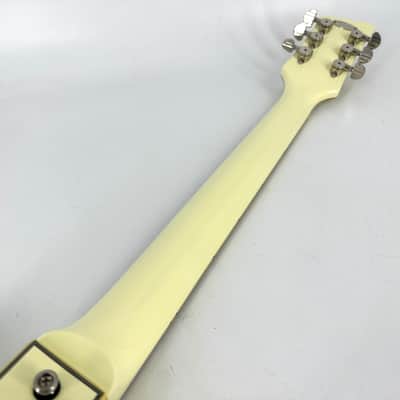 2018 Duesenberg Starplayer Fullerton TV - Vintage White image 12