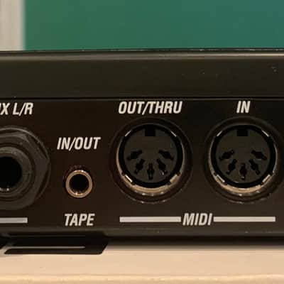 Alesis SR-16 Drum Machine 2010s - Black image 4