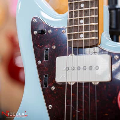 Squier Classic Vibe 60S JAZZMASTER Laurel Fingerboard, Sonic Blue image 14