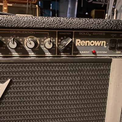 Peavey Renown Solo Series Solid State Amplifier with Upgraded Speaker image 4