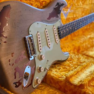 Super Lightweight Fender Custom Shop Rory Gallagher Stratocaster Heavy Relic 3 Tone Sunburst w/OHSC 2017 image 8