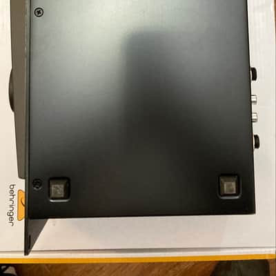 Behringer A800 2-Channel Reference Power Amplifier 2019 - Present - Black image 6