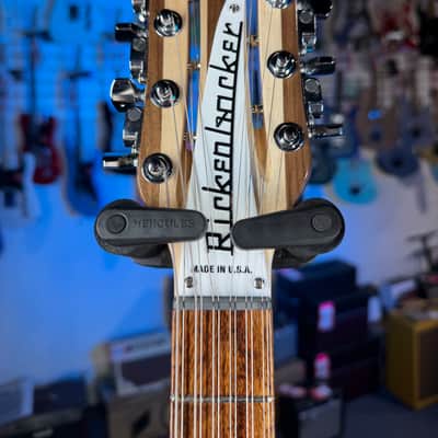 Rickenbacker 330/12 Mapleglo Semi-Hollow Electric Guitar, with Ric Case, 790 image 3