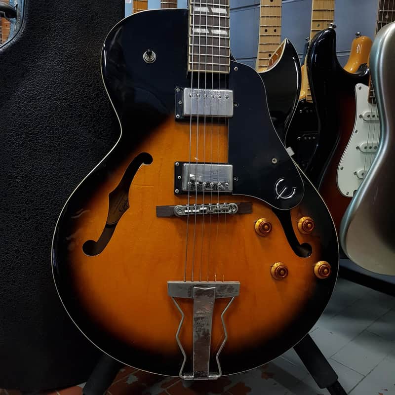 EPIPHONE 　エピフォン　ES-175 VS　サンバースト Epiphone Es 175 Vs Vintage Sunburst | Reverb Denmark