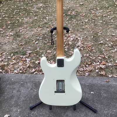 Ibanez 2375-W S-Style Guitar early 70’s White image 4