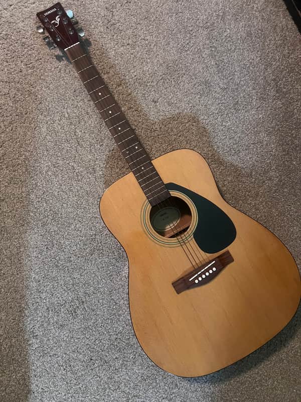 Yamaha F310NT Spruce/Meranti Dreadnought 2010s - Natural image 1