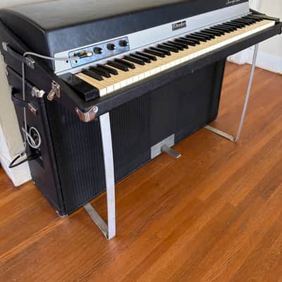 Fender Rhodes Suitcase Piano 73-Key Electric Piano (1969 - 1974