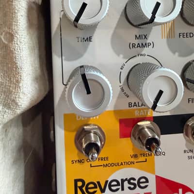 Chase Bliss Audio Reverse Mode C 2023 - White Graphic image 3