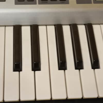 Roland Fantom x6 Keyboard Synthesizer 61 key Workstation image 10