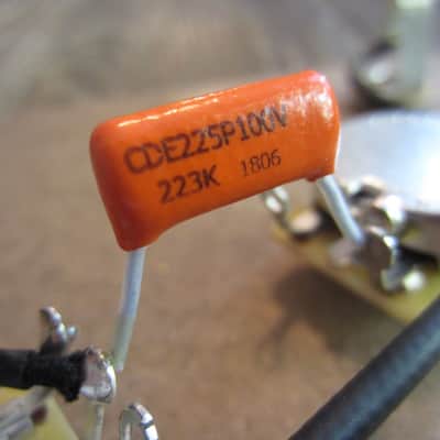 Les Paul Junior Tribute DC '50s Wiring Kit | CTS 550K Custom Audio Taper Pots, Orange Drop 225P Cap image 5