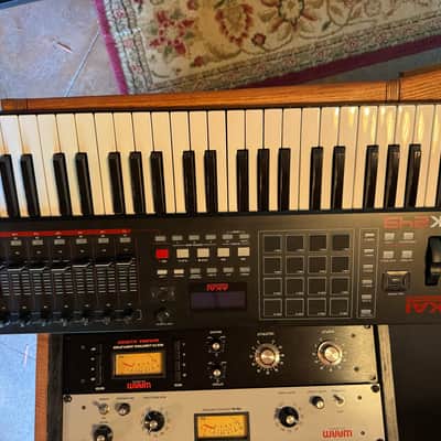 Akai MPK249 2014 - Present - Black image 3
