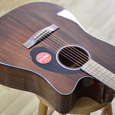Fender Classic Design CD-60SCE Dreadnought Natural Mahogany Electro Acoustic Guitar image 3
