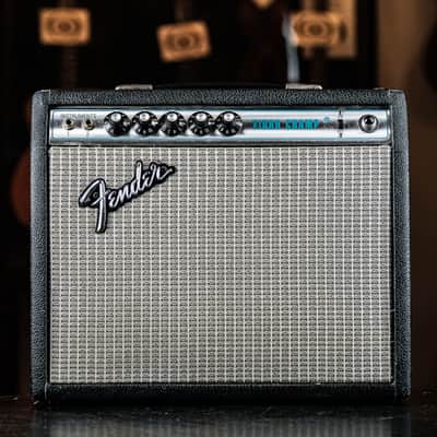 1975 Fender Vibro Champ 6-Watt 1x8? Guitar Combo silverface image 1