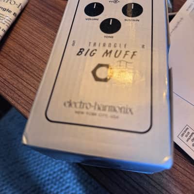 Electro-Harmonix Triangle Big Muff Pi 2018 - Present - Silver image 2