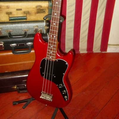 1978 Fender Musicmaster Bass Red image 2