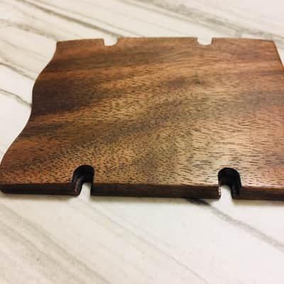 Bass Ramp Thumb Rest for American and Mexican MIM Fender Standard Jazz Bass - BONK image 8