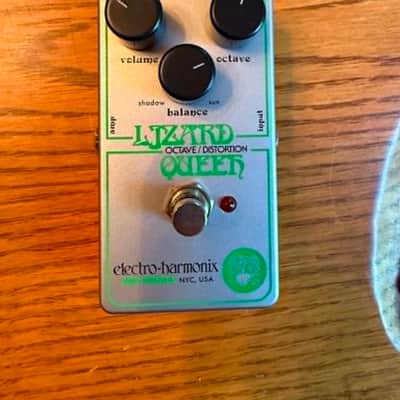 Electro-Harmonix / JHS Nano Lizard Queen Octave Fuzz | Reverb