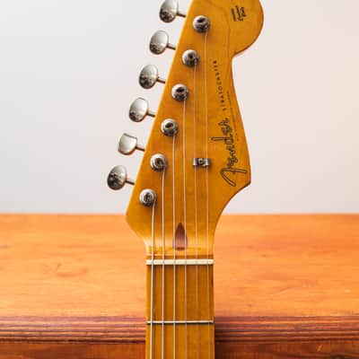 Fender Japan Stratocaster ST57-TX Early 2000's - 2 Tone Sunburst image 5